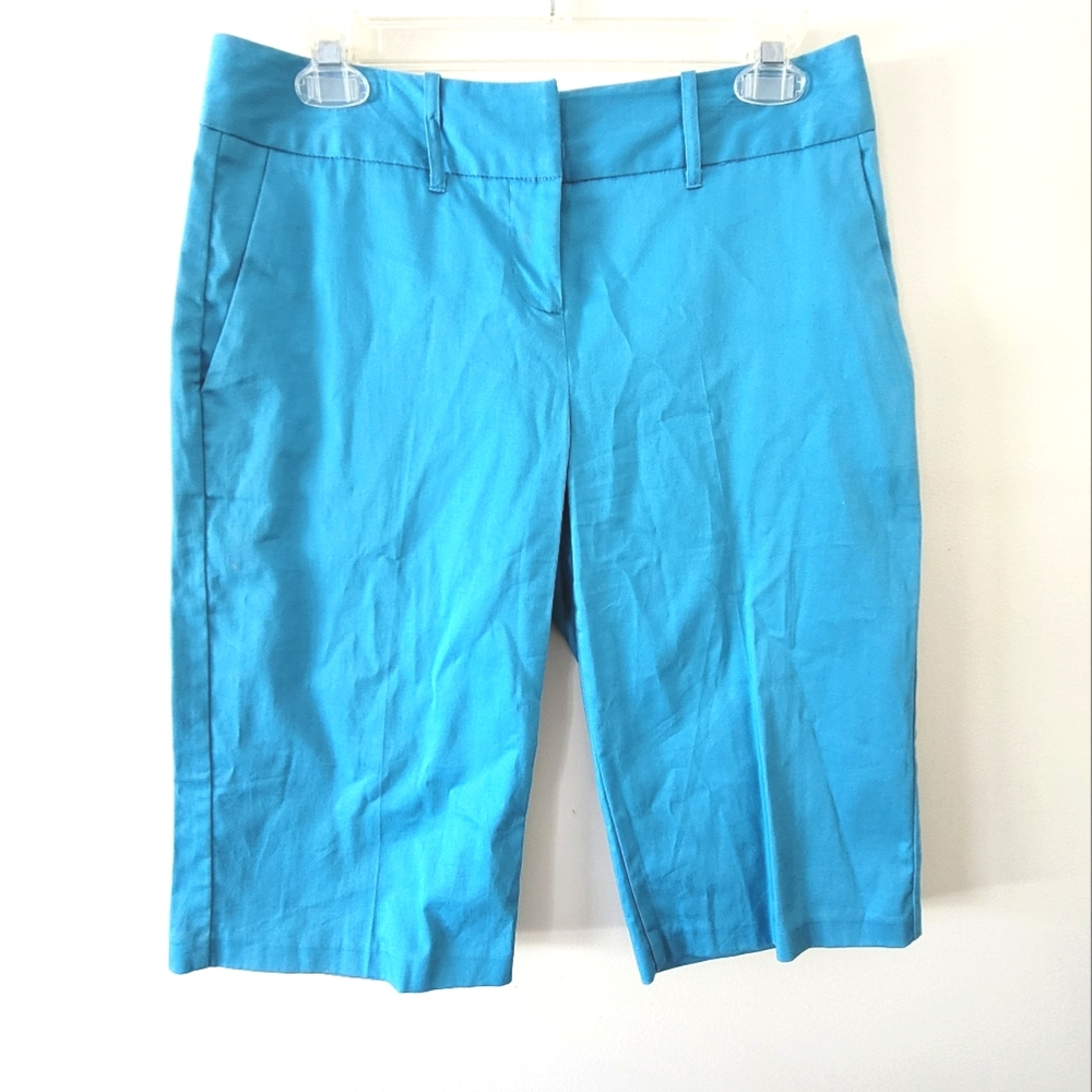 Iz Byer Bright Light Blue Business Casual Capris Juniors Size 7
